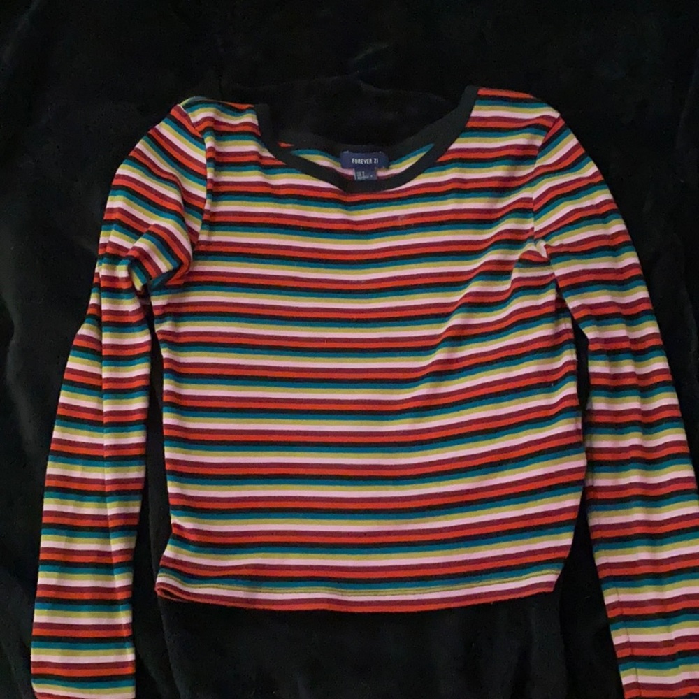 Forever 21 long sleeved shirt